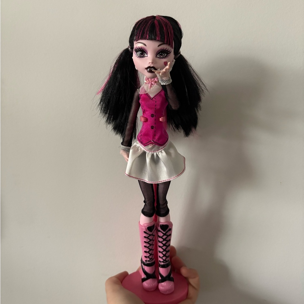 Monster High Doll - Draculaura (2015)